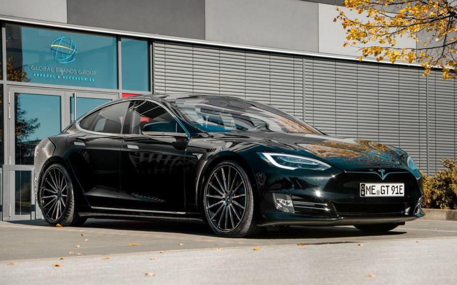 Tesla Model S on Vossen Wheels (VFS-2) '2018